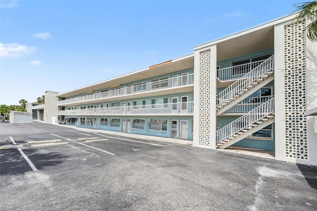 6161 Gulf Winds Drive St Pete Beach FL 33706