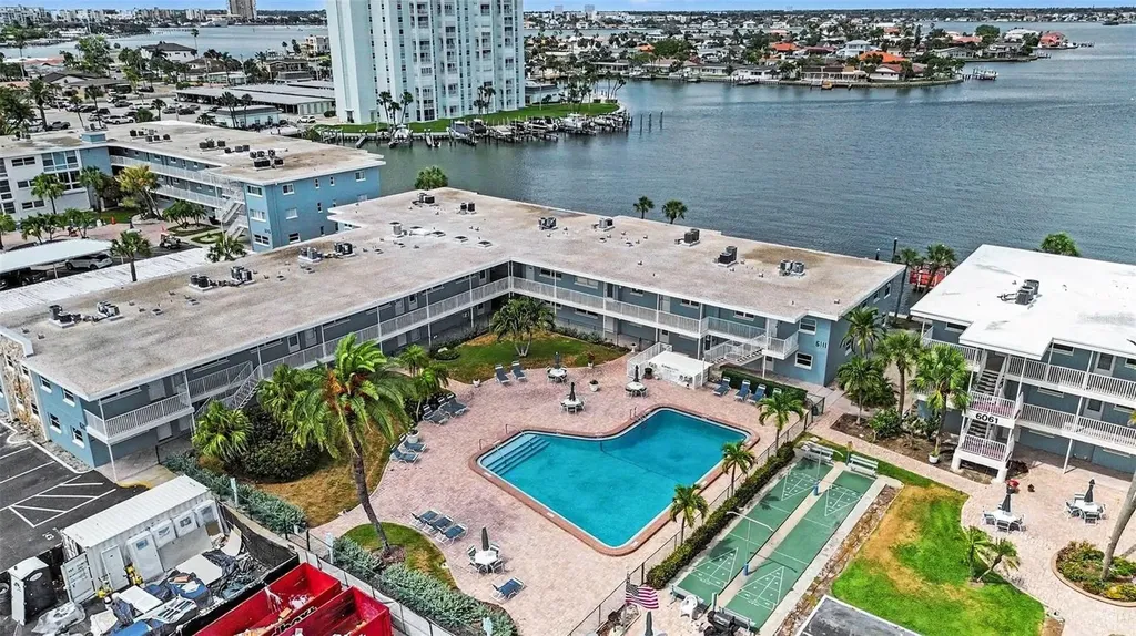 6161 Gulf Winds Drive St Pete Beach FL 33706
