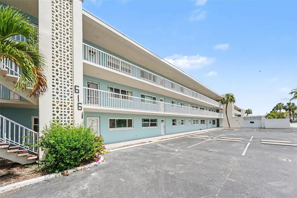 6161 Gulf Winds Drive St Pete Beach FL 33706