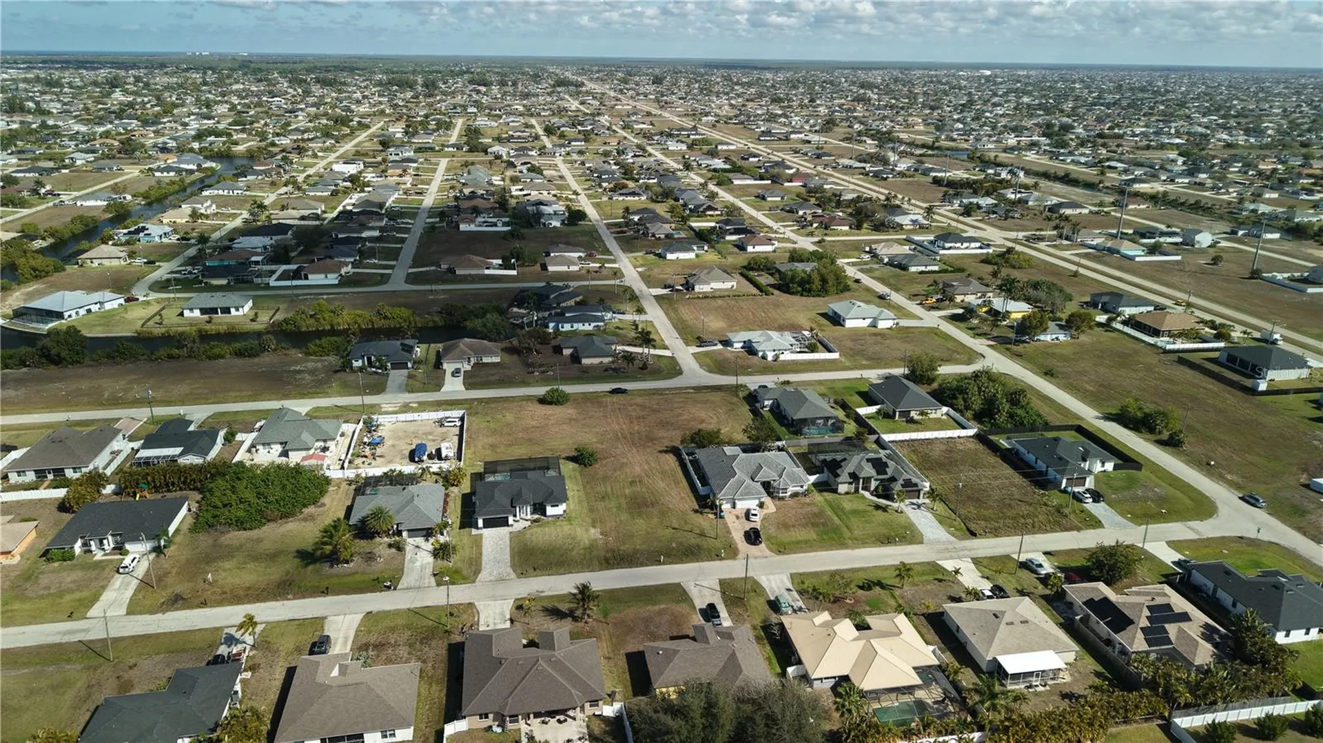 2502 NW 1st Street Cape Coral FL 33993