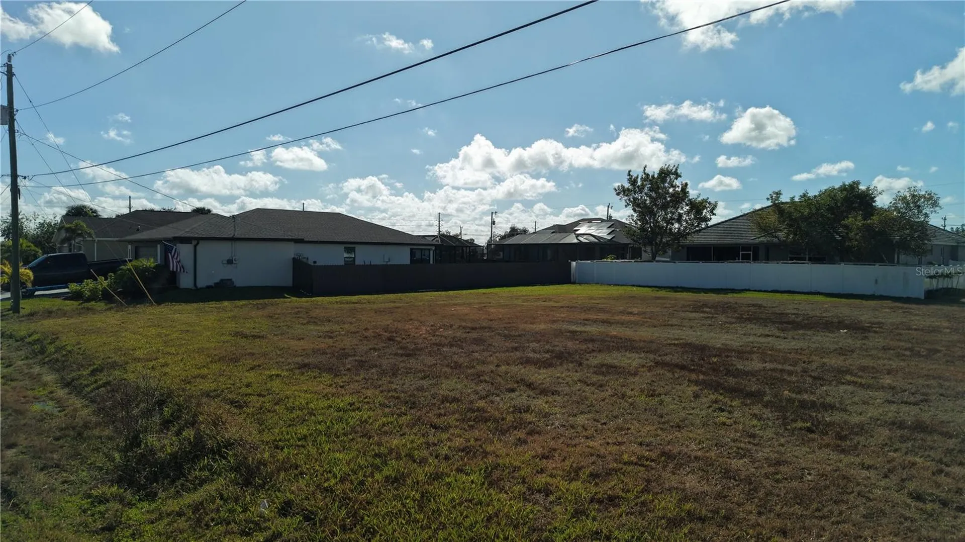 2502 NW 1st Street Cape Coral FL 33993