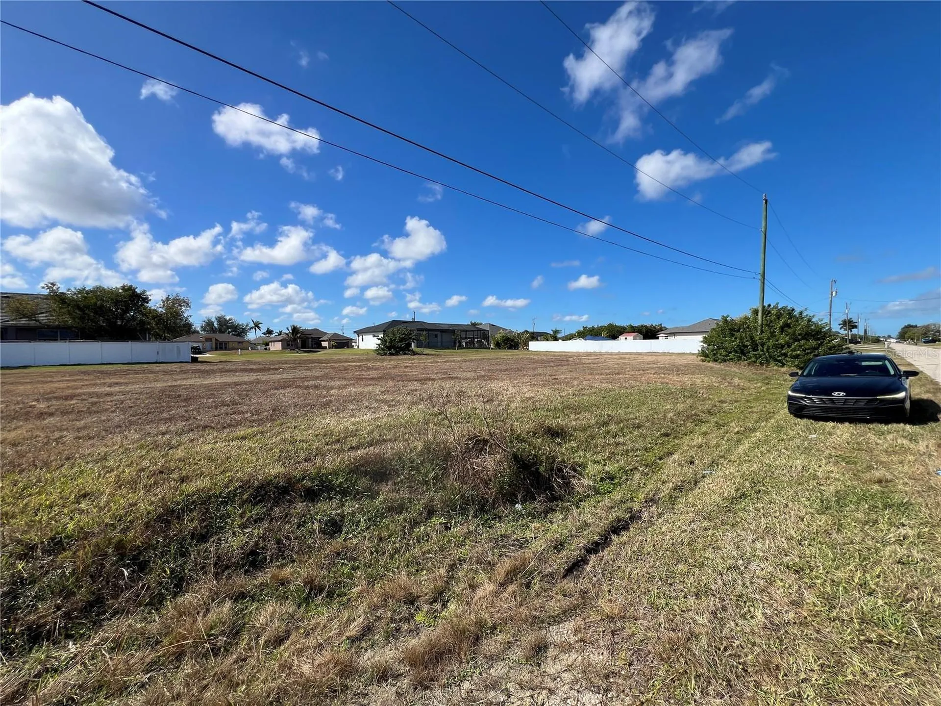2502 NW 1st Street Cape Coral FL 33993