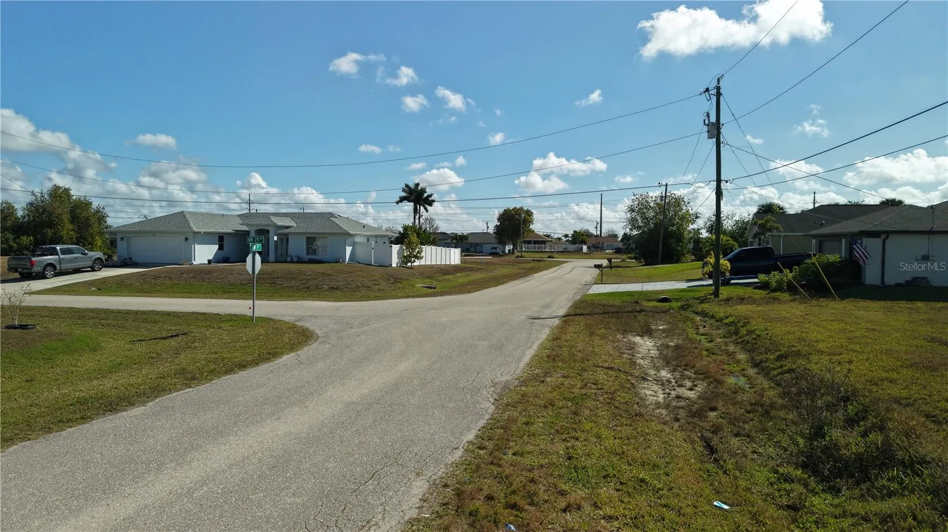 2502 NW 1st Street Cape Coral FL 33993