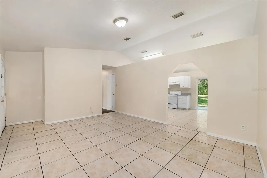 4329 NW 155th Street Reddick FL 32686