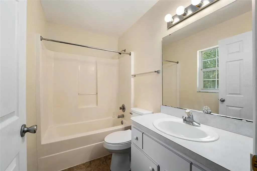 4329 NW 155th Street Reddick FL 32686
