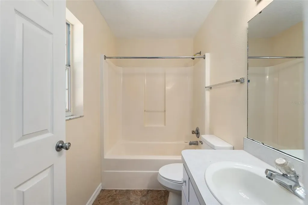 4329 NW 155th Street Reddick FL 32686