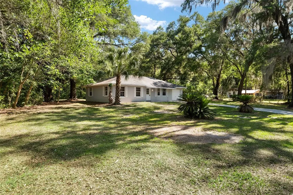 4329 NW 155th Street Reddick FL 32686