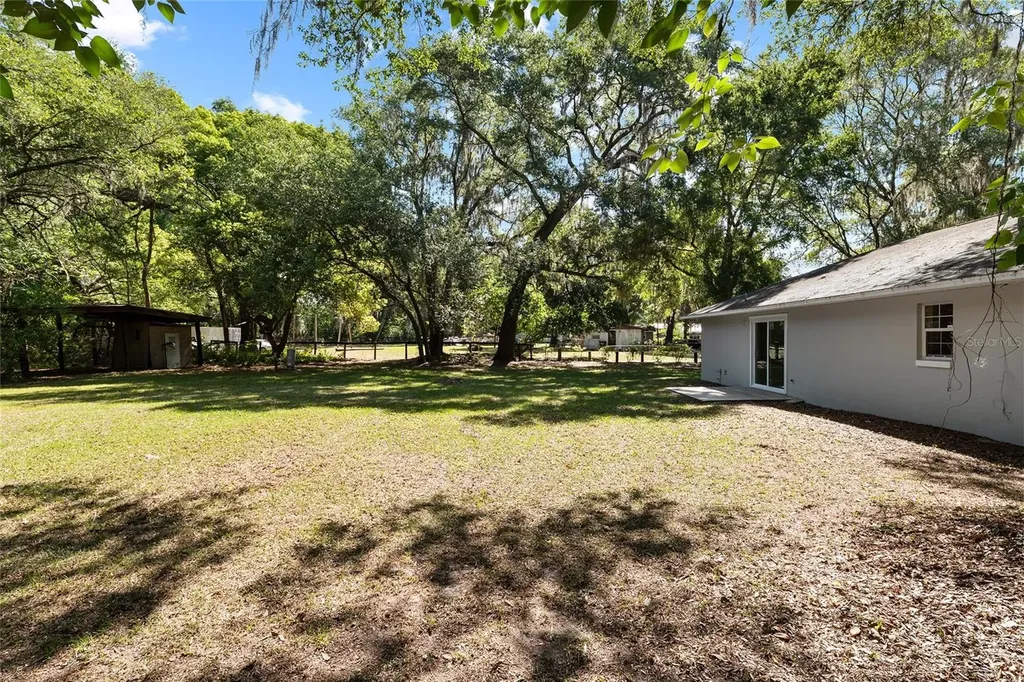 4329 NW 155th Street Reddick FL 32686