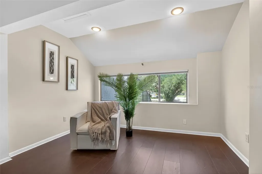 4203 Fairway Run Tampa FL 33618