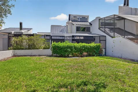 4203 Fairway Run Tampa FL 33618