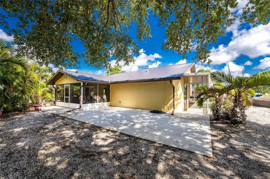 2532 Dixon Terrace Port Charlotte FL 33981