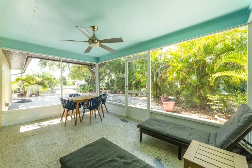 2532 Dixon Terrace Port Charlotte FL 33981