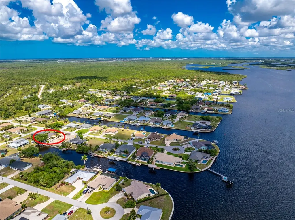 2532 Dixon Terrace Port Charlotte FL 33981