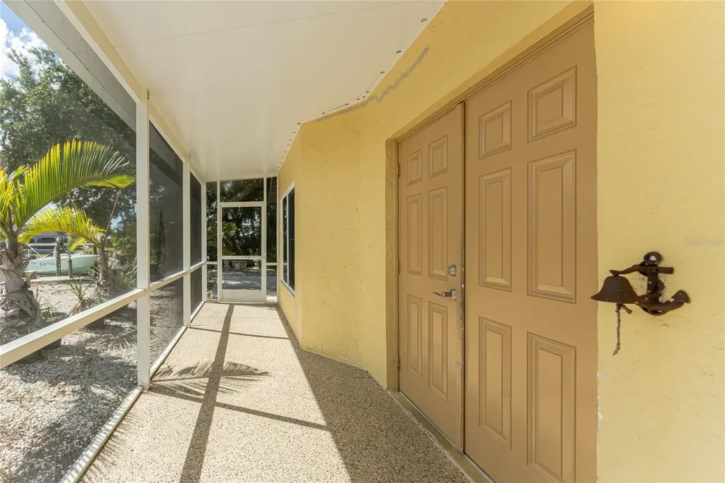 2532 Dixon Terrace Port Charlotte FL 33981