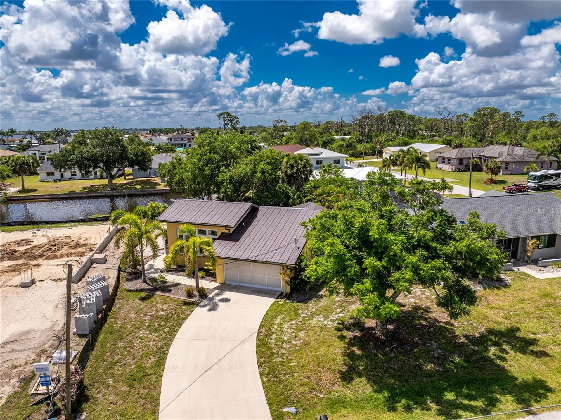 2532 Dixon Terrace Port Charlotte FL 33981