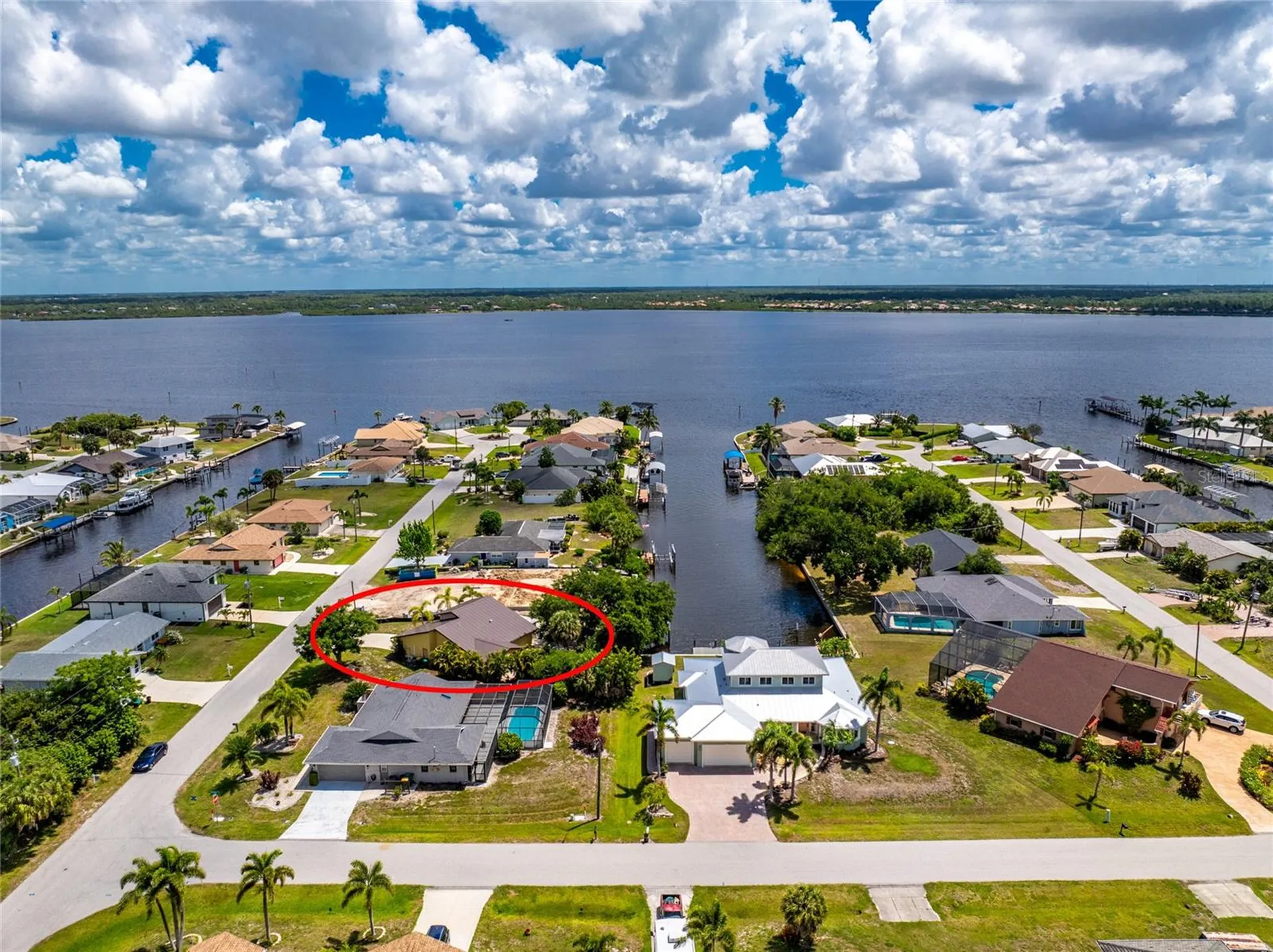 2532 Dixon Terrace Port Charlotte FL 33981