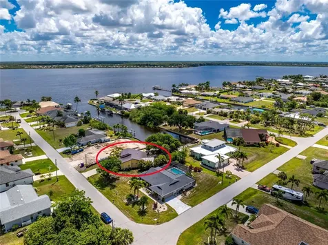 2532 Dixon Terrace Port Charlotte FL 33981