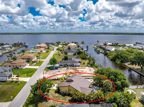 2532 Dixon Terrace Port Charlotte FL 33981