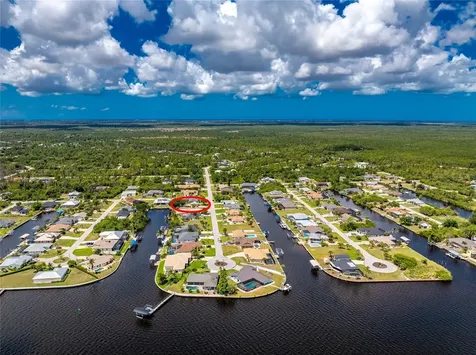 2532 Dixon Terrace Port Charlotte FL 33981