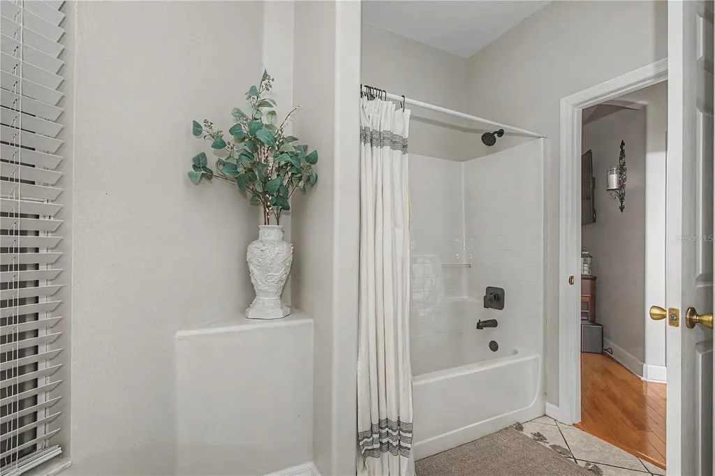 2415 NE 29th Terrace Ocala FL 34470