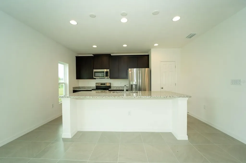 1673 Swan Swim Drive Davenport FL 33837