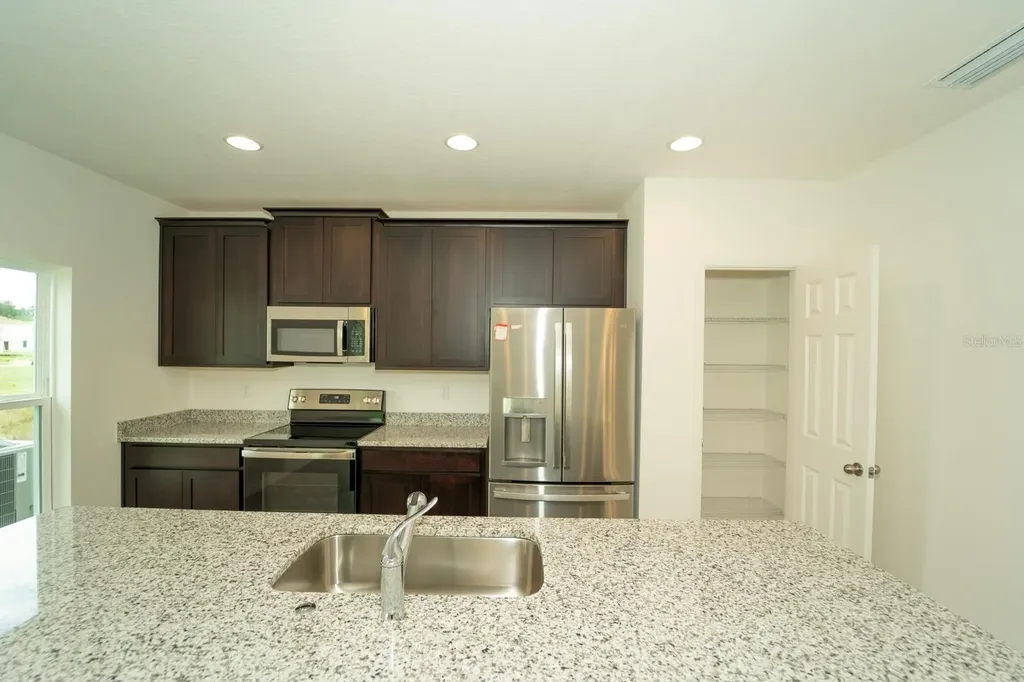 1673 Swan Swim Drive Davenport FL 33837