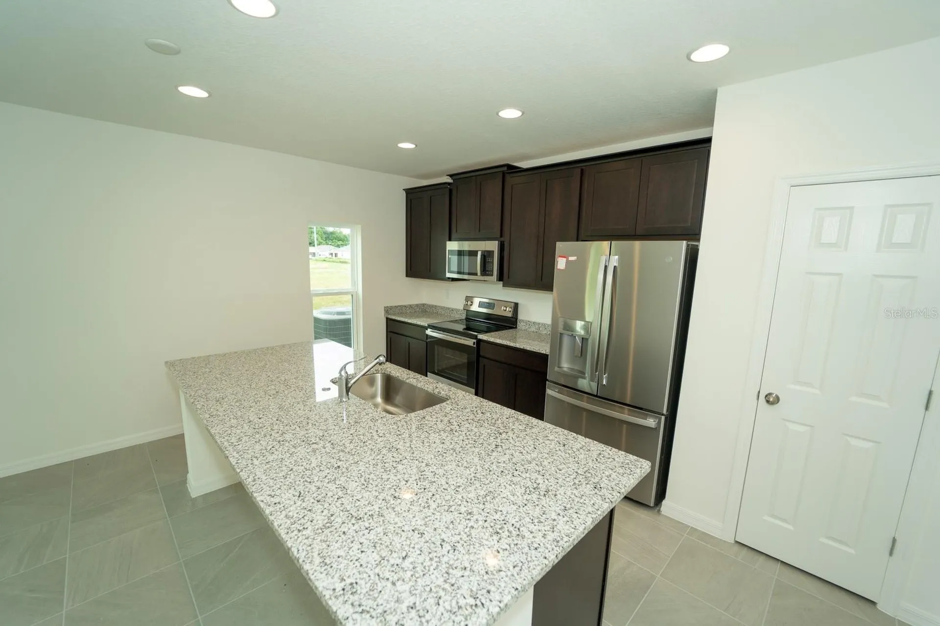 1673 Swan Swim Drive Davenport FL 33837