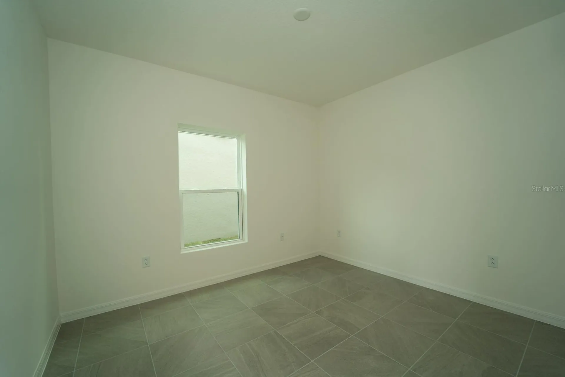 1673 Swan Swim Drive Davenport FL 33837