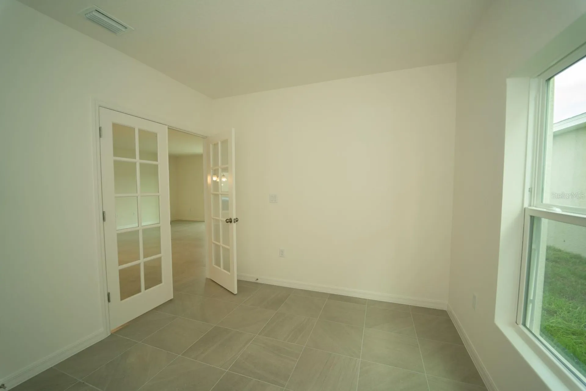 1673 Swan Swim Drive Davenport FL 33837