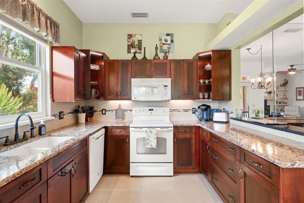 1112 Old Mill Run Deland FL 32720