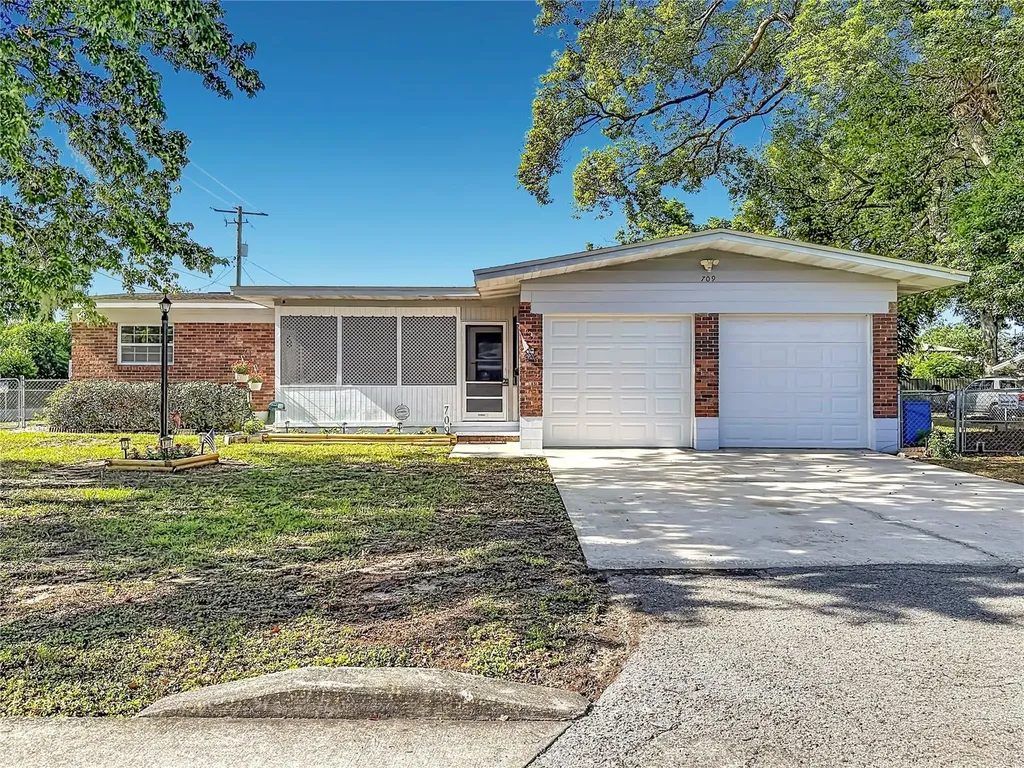 709 E Morgan Street Brandon FL 33510