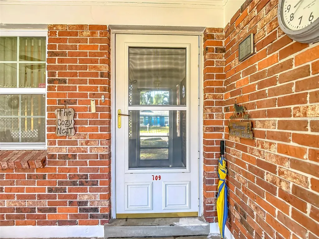 709 E Morgan Street Brandon FL 33510