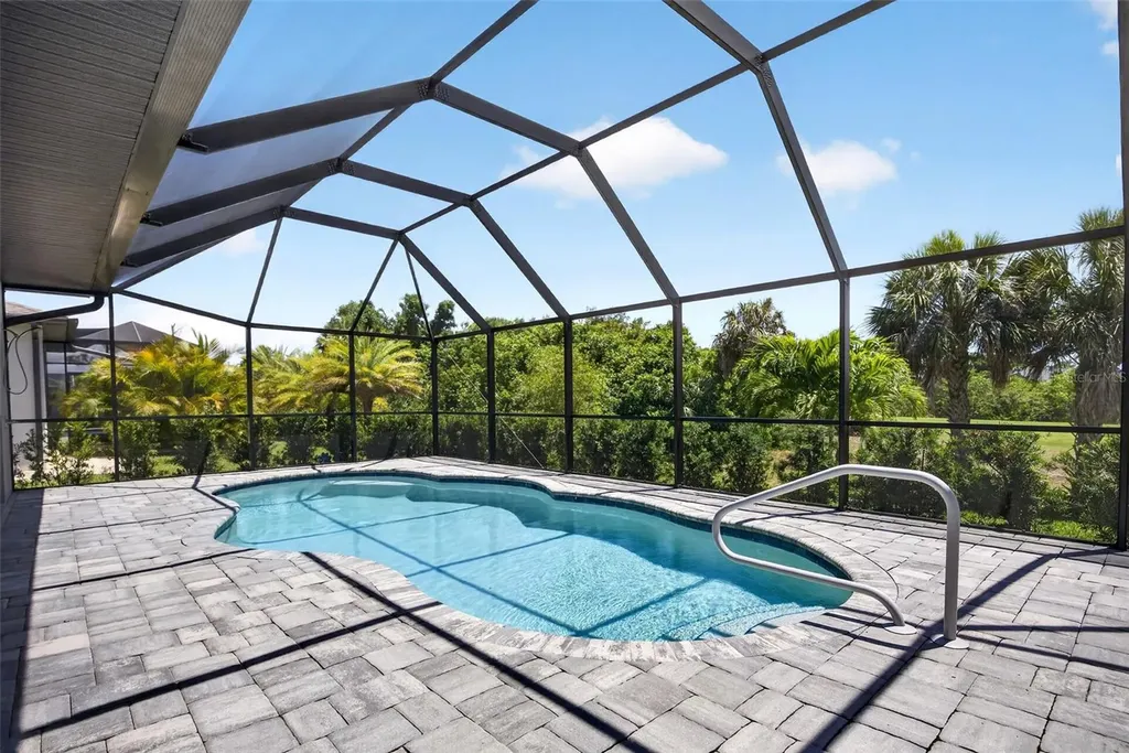 16 Tournament Road Rotonda West FL 33947