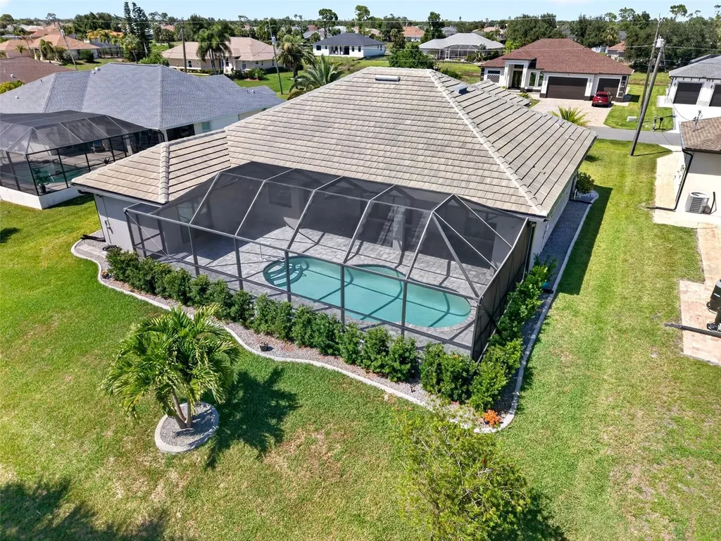16 Tournament Road Rotonda West FL 33947