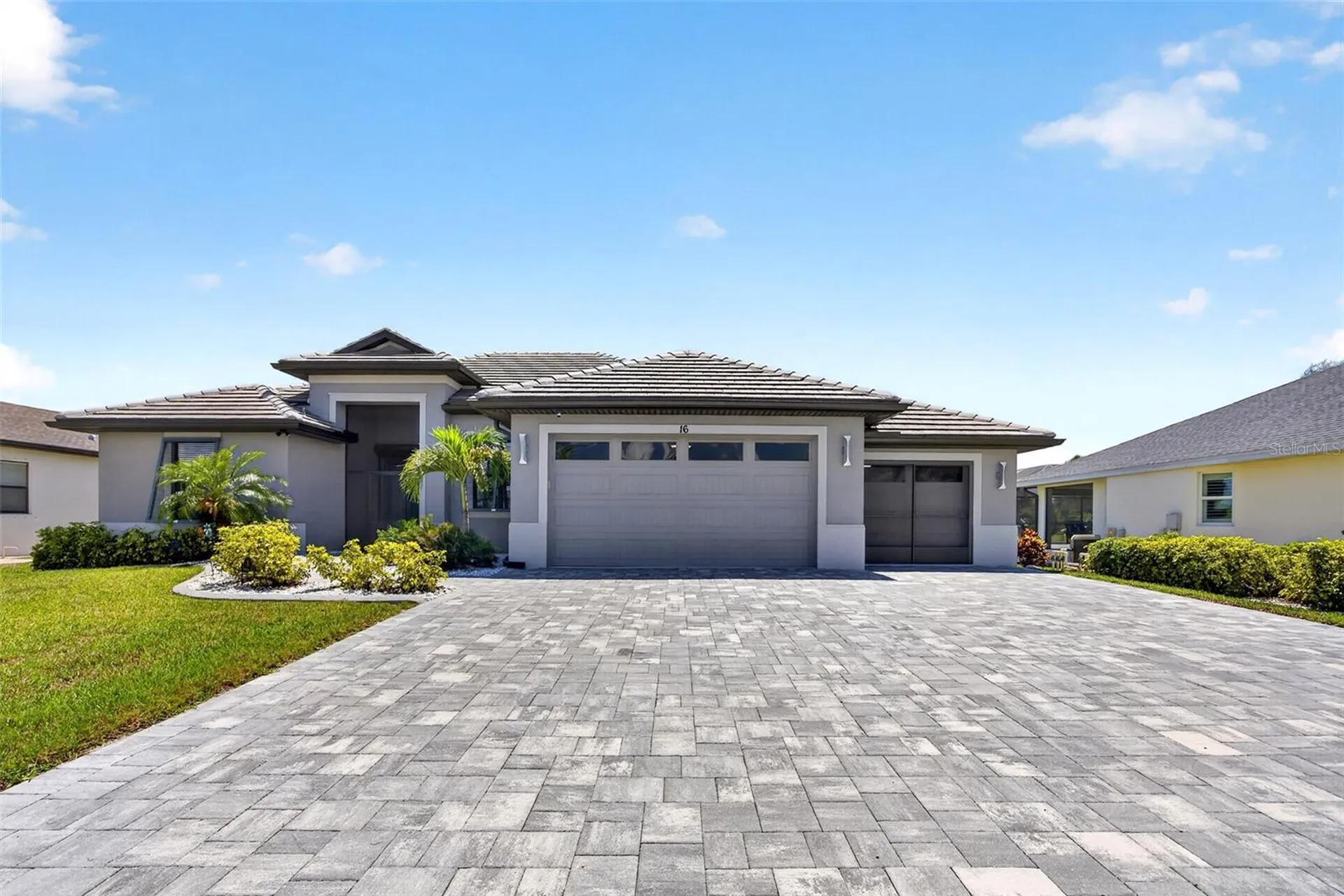 16 Tournament Road Rotonda West FL 33947