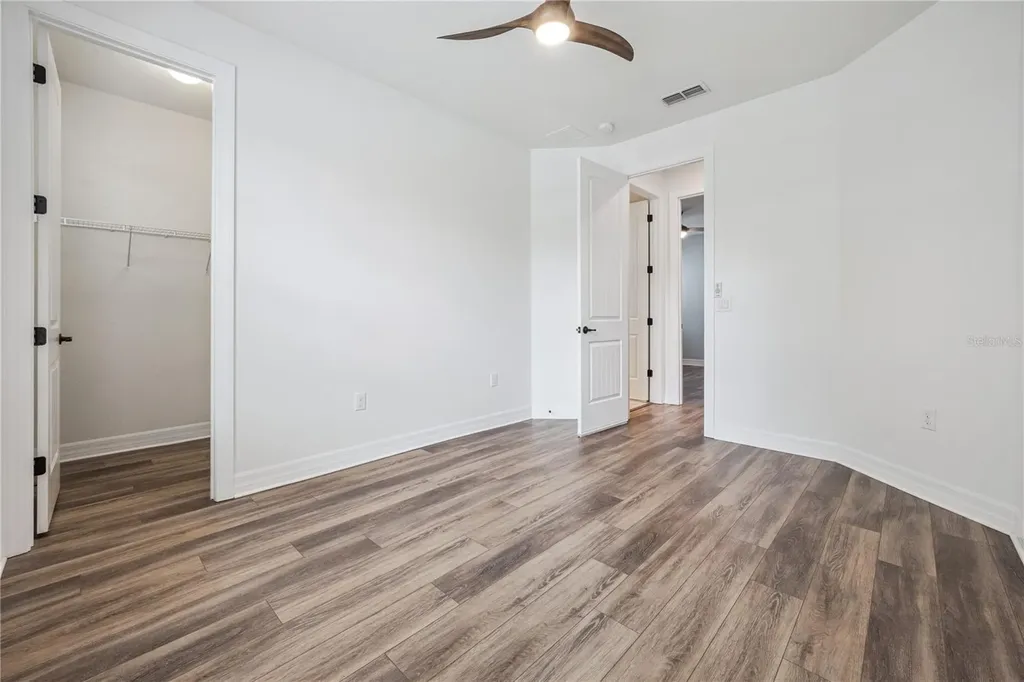 1507 Wild Sweetgrass Way Oakland FL 34787