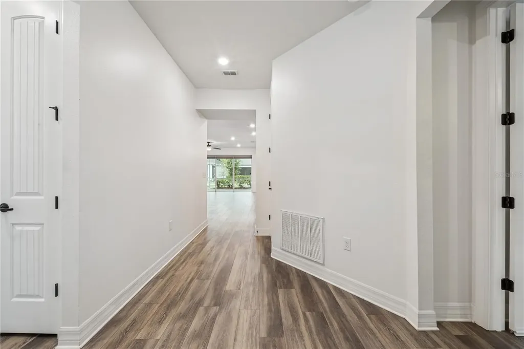 1507 Wild Sweetgrass Way Oakland FL 34787