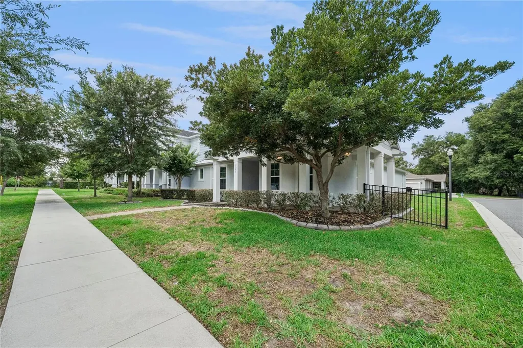 1507 Wild Sweetgrass Way Oakland FL 34787