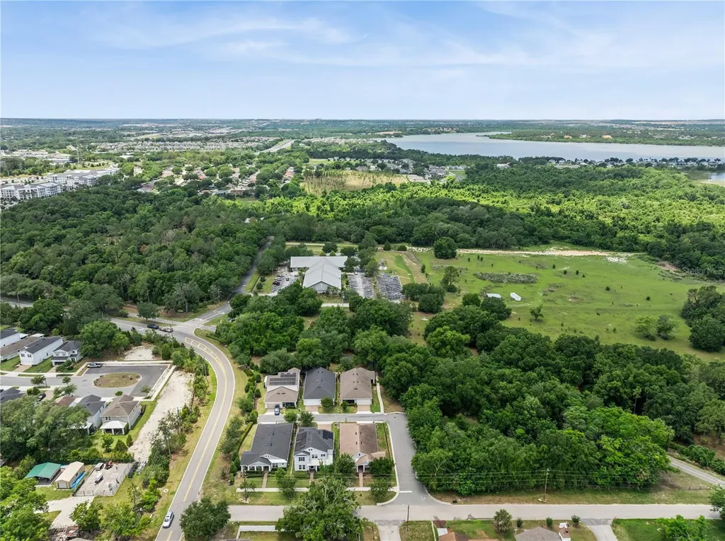 1507 Wild Sweetgrass Way Oakland FL 34787