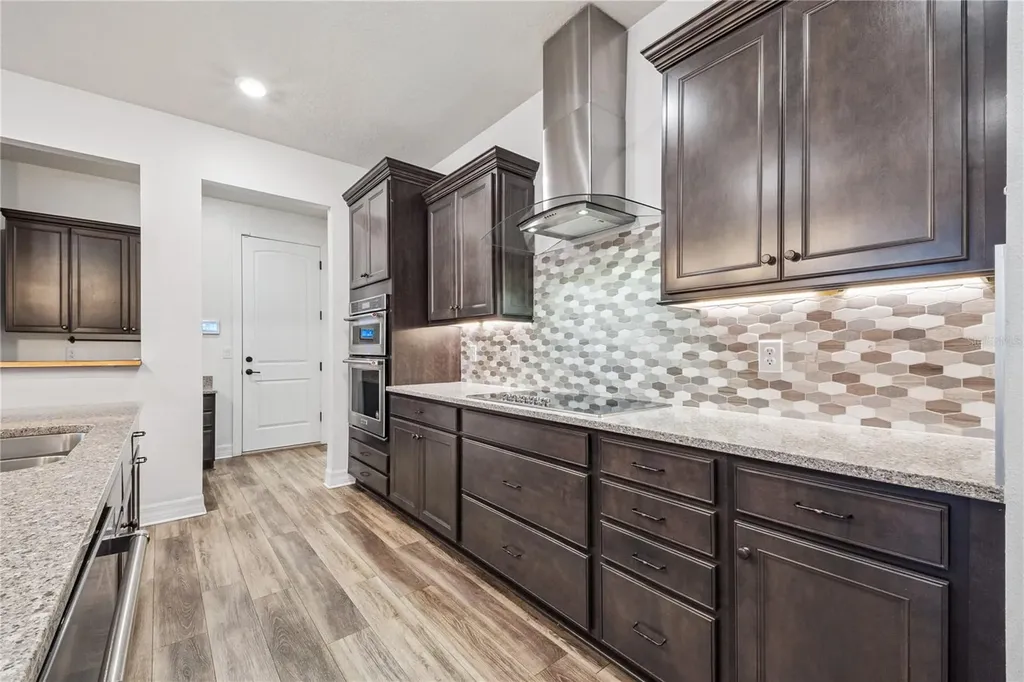 1507 Wild Sweetgrass Way Oakland FL 34787