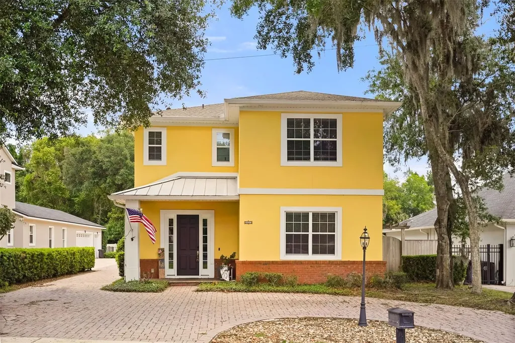 161 Vine Street Oviedo FL 32765