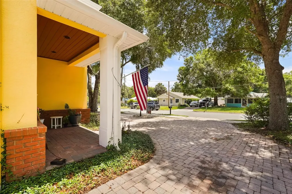 161 Vine Street Oviedo FL 32765