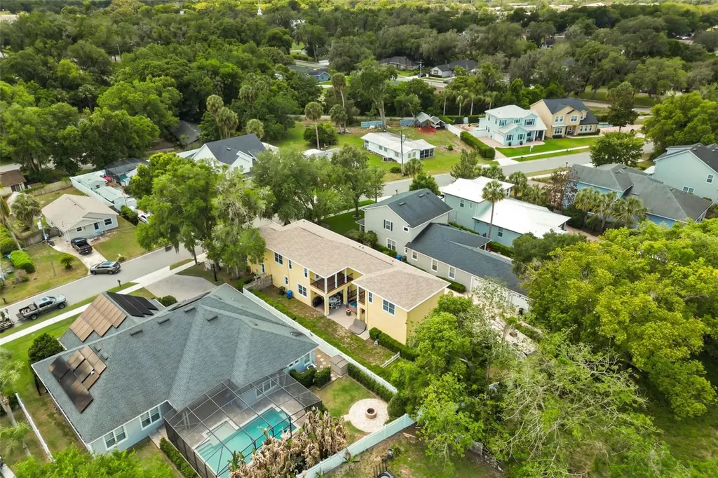 161 Vine Street Oviedo FL 32765