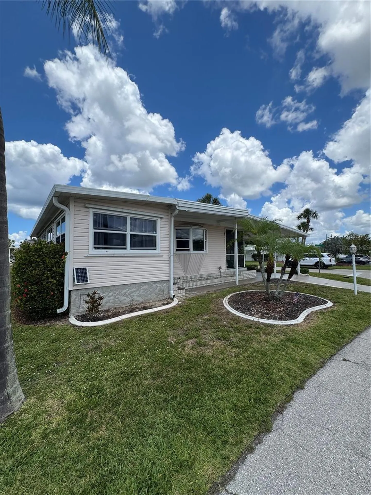 14 Amsterdam Avenue Punta Gorda FL 33950
