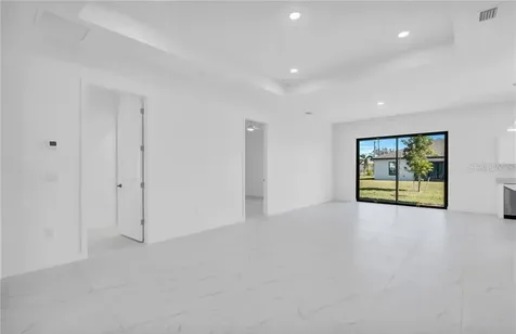 3101 NW 42nd Place Cape Coral FL 33993