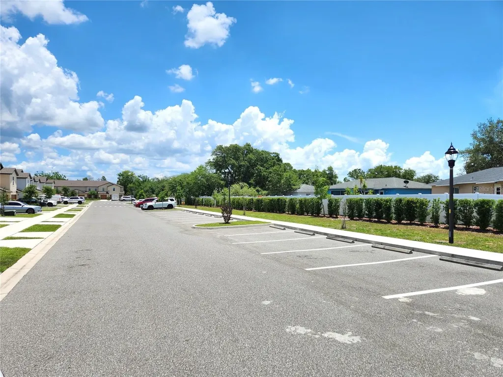 1679 Wynford Circle Tavares FL 32778