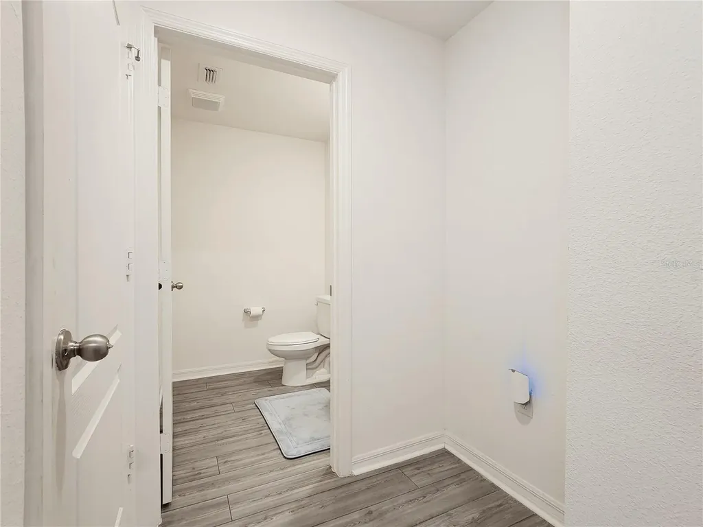 1679 Wynford Circle Tavares FL 32778