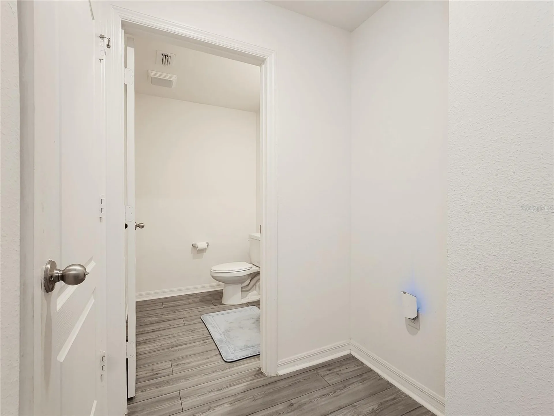 1679 Wynford Circle Tavares FL 32778