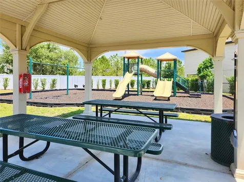 1679 Wynford Circle Tavares FL 32778