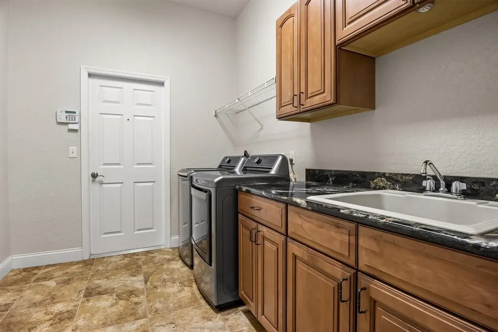 877 N Crooked Lake Drive Babson Park FL 33827